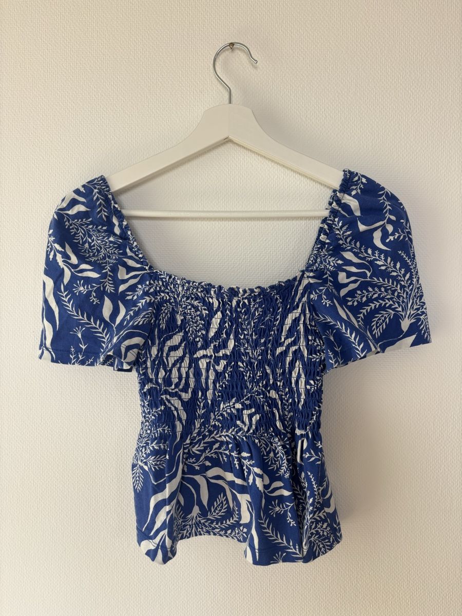 H&M Chemisiers: Bluse von H&M – D'occasion à Müllheim Dorf par Lavwy