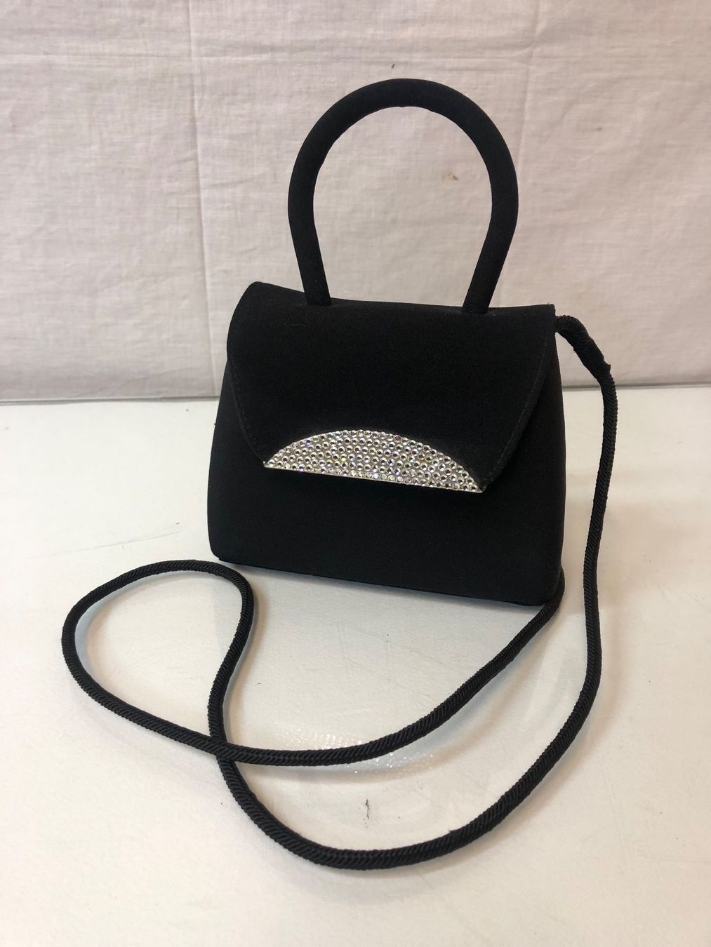 Stuart Weitzman Borse: Stuart Weitzman Abendtasche/Clutch; Made in Spain – Usato da Brunnen venduto da Allerwaren