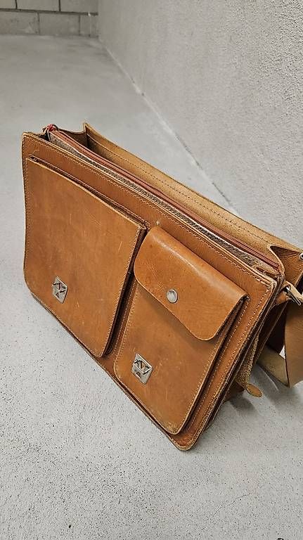 Taschen: Vintage Aktentasche Echtleder – Gebraucht aus Baar von mic_95rl 1