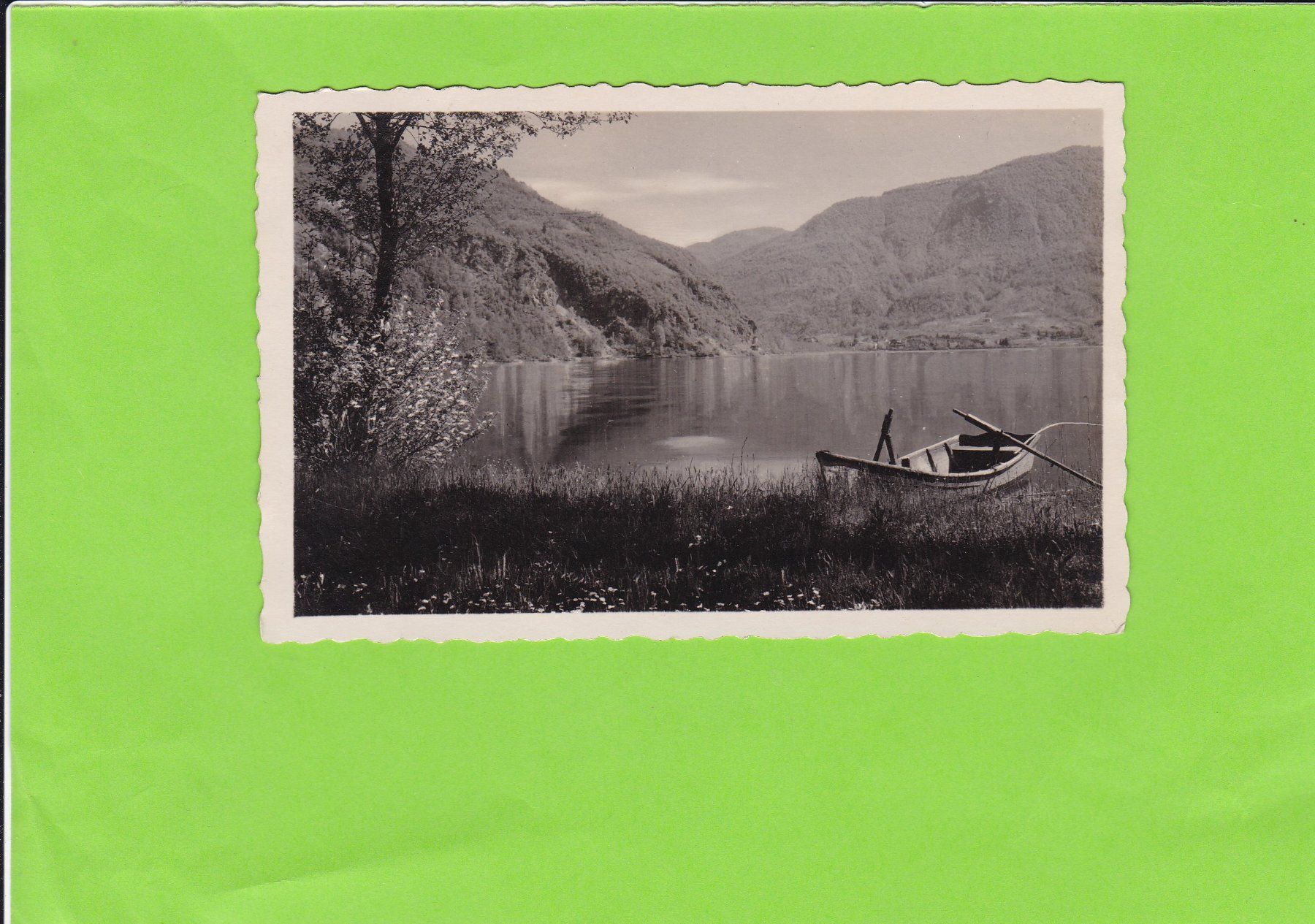 Cartoline postali: Près Ponte Tresa – Usato da St. Peterzell venduto da neckertal