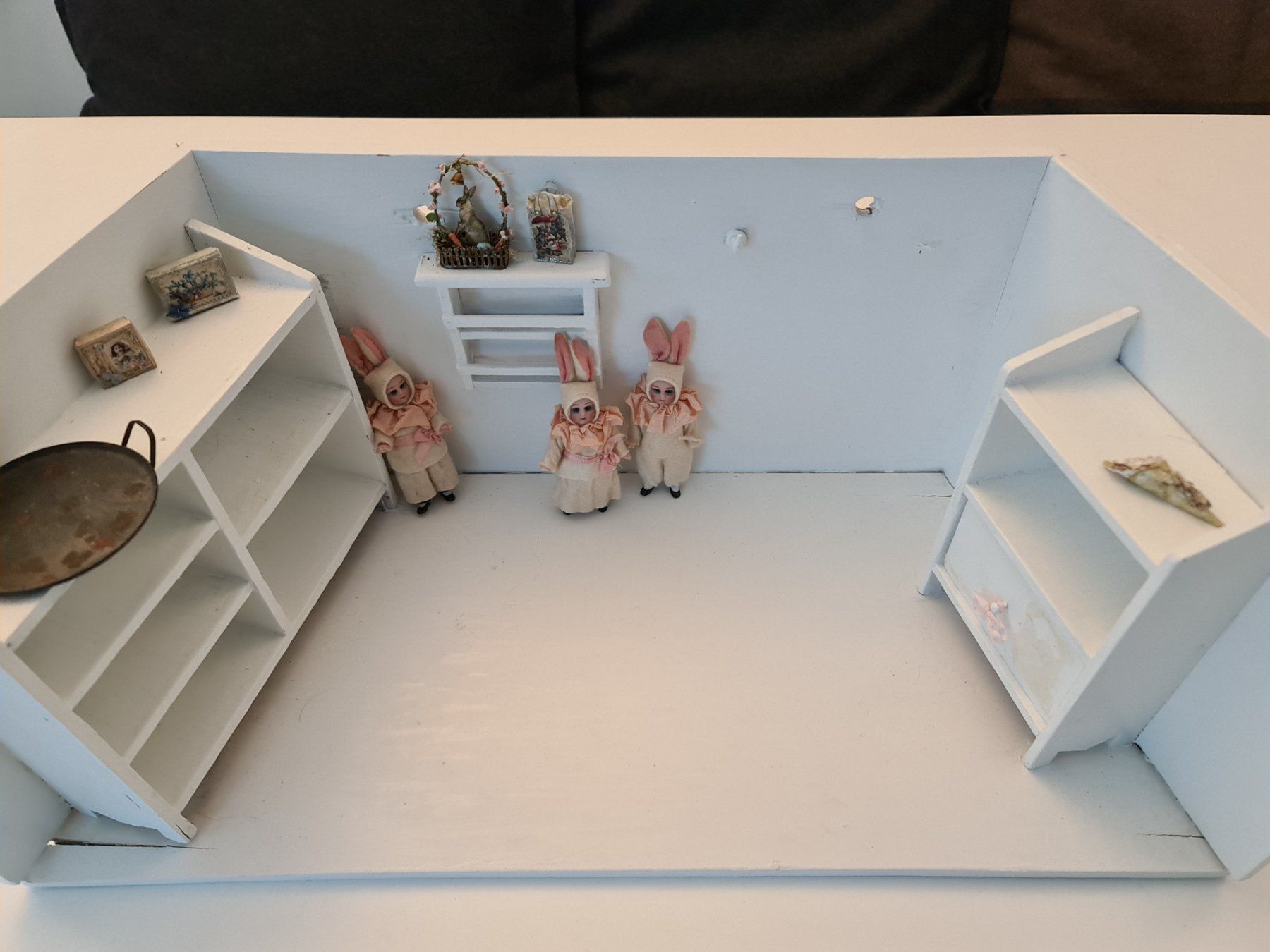 Maisons & Meubles de poupées: Antike Puppenstube / Puppenküche – D'occasion à Uster par Cruleye 4