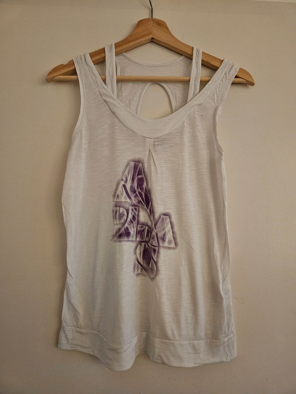Adidas T-shirts: Adidas- Shirt Gr.36 – D'occasion à Schaffhausen par sabrina915