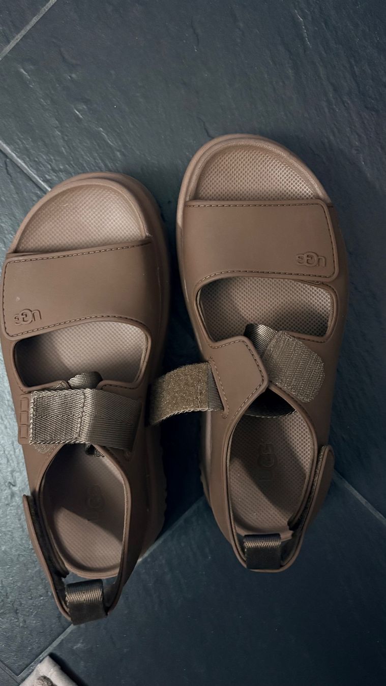 Ugg Scarpe da donna: UGG sandls – Usato da Zürich venduto da ali_2hvm 7