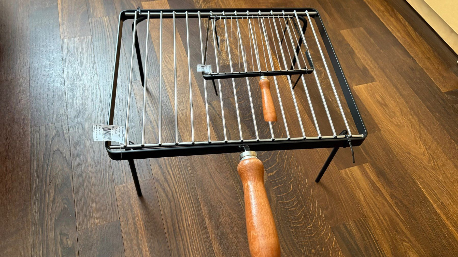 Griglie: Grill 4 Fuss Nouvel – Nuovo e nell'imballaggio originale da Laupen BE venduto da Dakataro 2