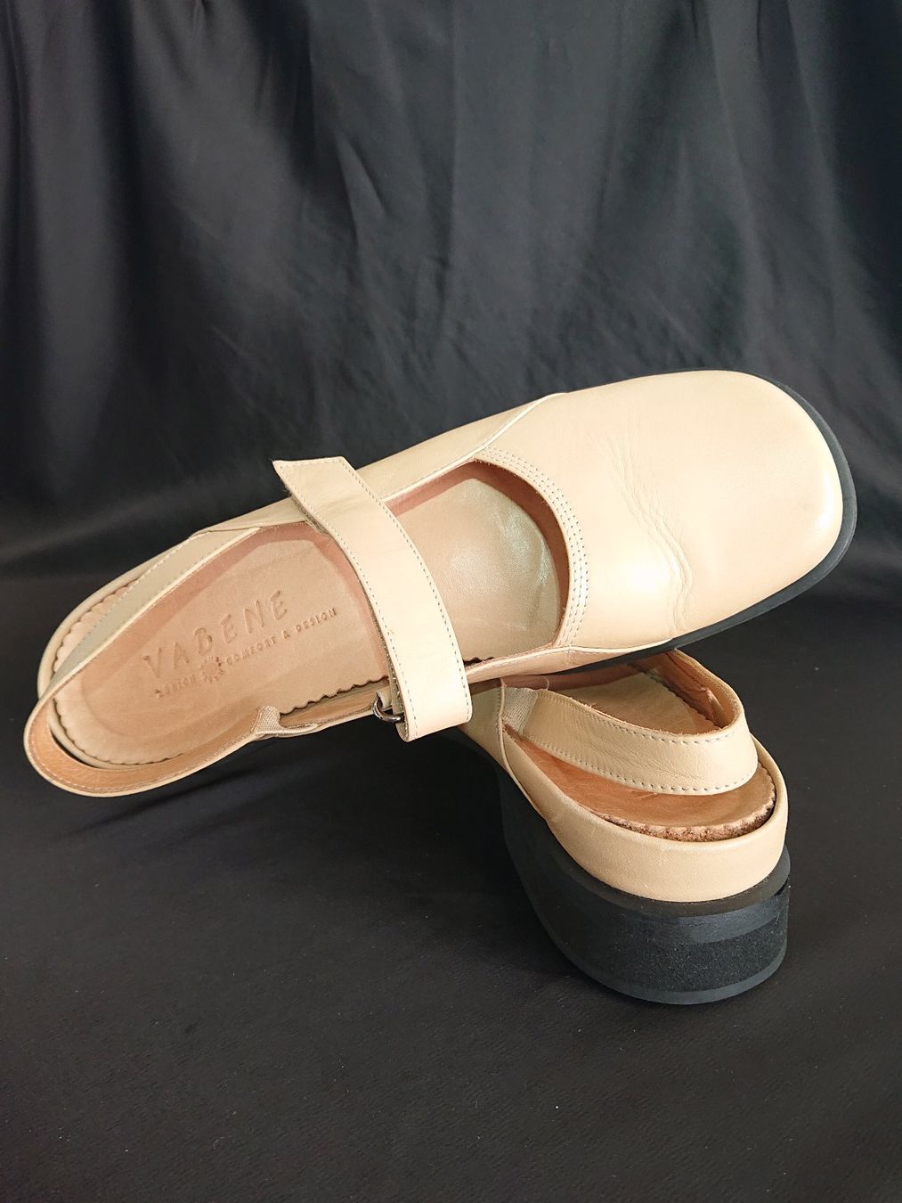 Damenschuhe: Riemchen-Ballerina - VABENE - 38 - Leder - beige – Gebraucht aus Thusis von drd_zy9w 5