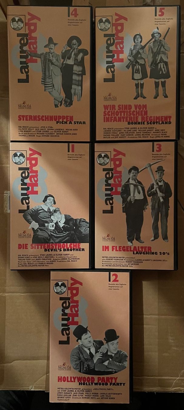 Tutti i VHS: Laurel & Hardy, Video – Usato da Adliswil venduto da Myxin 8