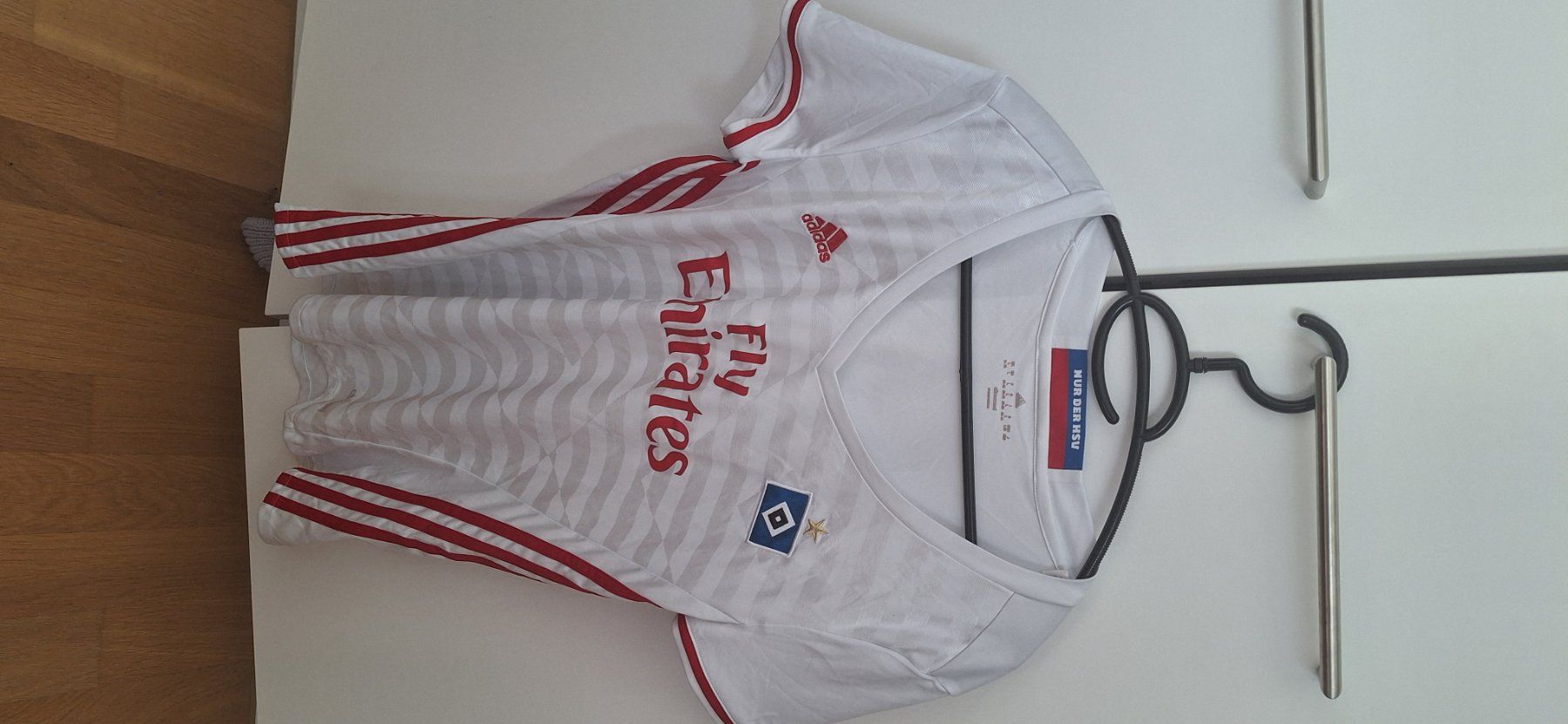 Adidas Canottiere & Pantaloni: Original HSV Adidas Trikot Damen – Usato da Luzern venduto da larissa_n