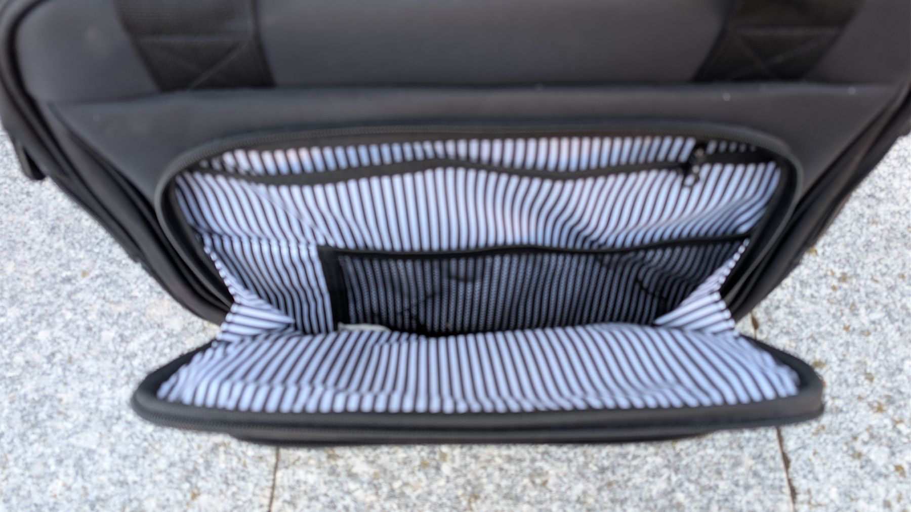 Koffer & Taschen: Laptoptasche Aktentasche mit Rollen – Gebraucht aus Oberriet SG von Bokost 3