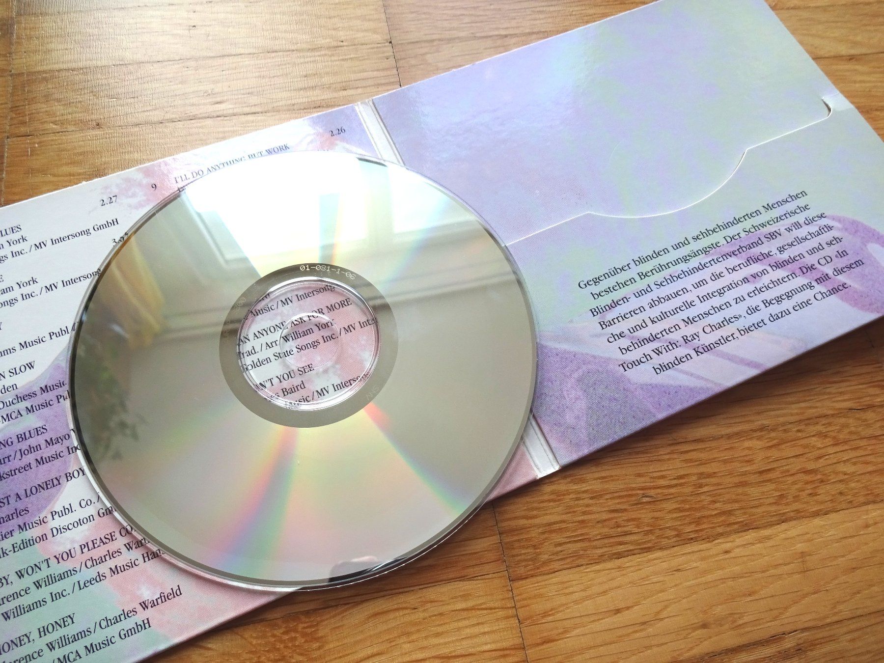 CD: Ray Charles: Nothing But The Blues – Usato da St.Gallen venduto da Paddington11 5