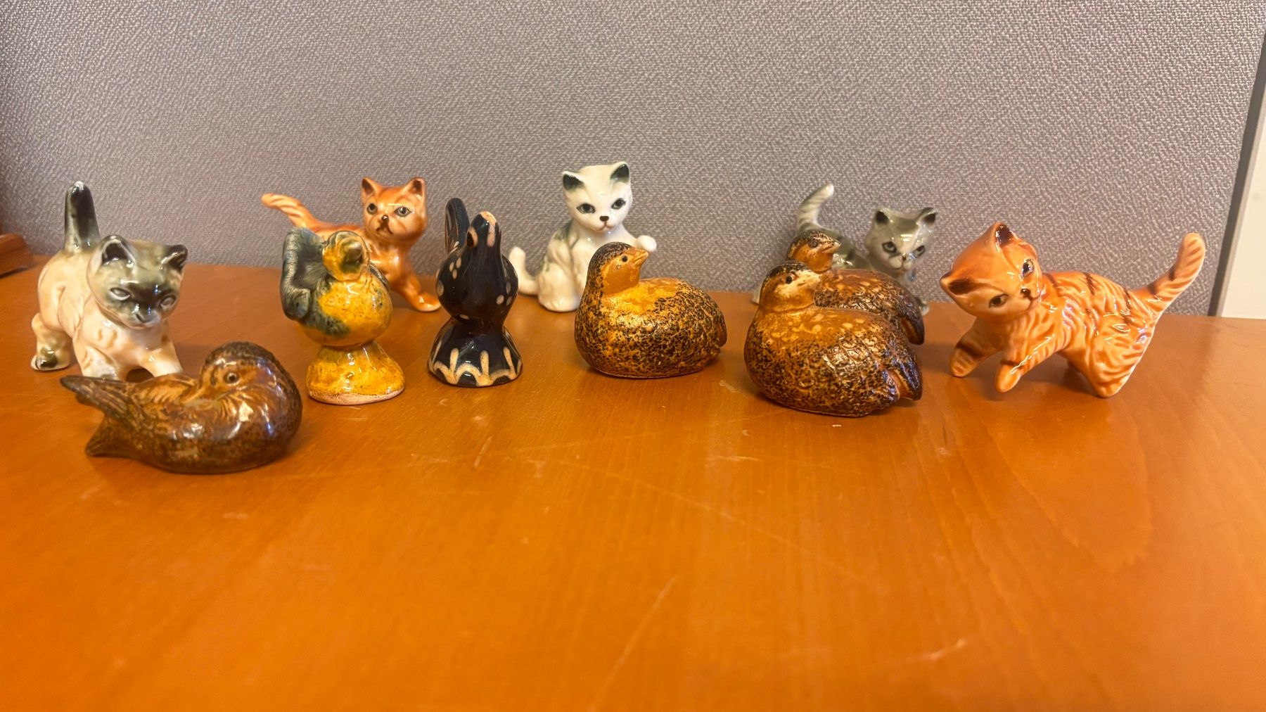 Tutte le decorazioni: Kleine Dekofiguren Katzen und Enten. – Usato da Münchenstein venduto da tsp01 2