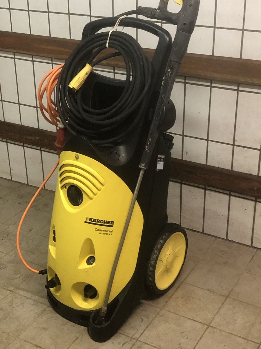 Kärcher Idropulitrici ad alta pressione: Verkaufe Kärcher HD 10 /25 .4S – Usato da Adlikon b.Regensdf venduto da MS1950