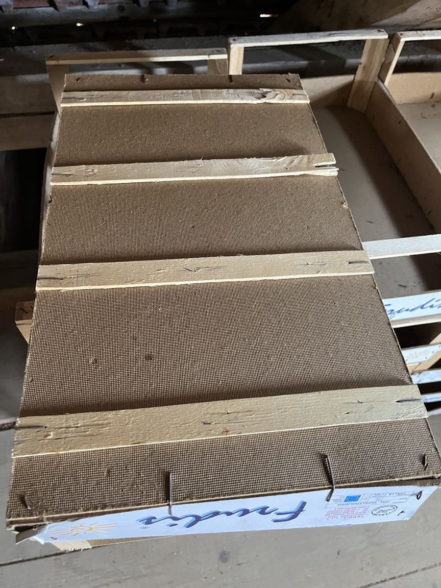 Articles en bois: Holzkisten 50x30cm – D'occasion à Escholzmatt par Stern777 1