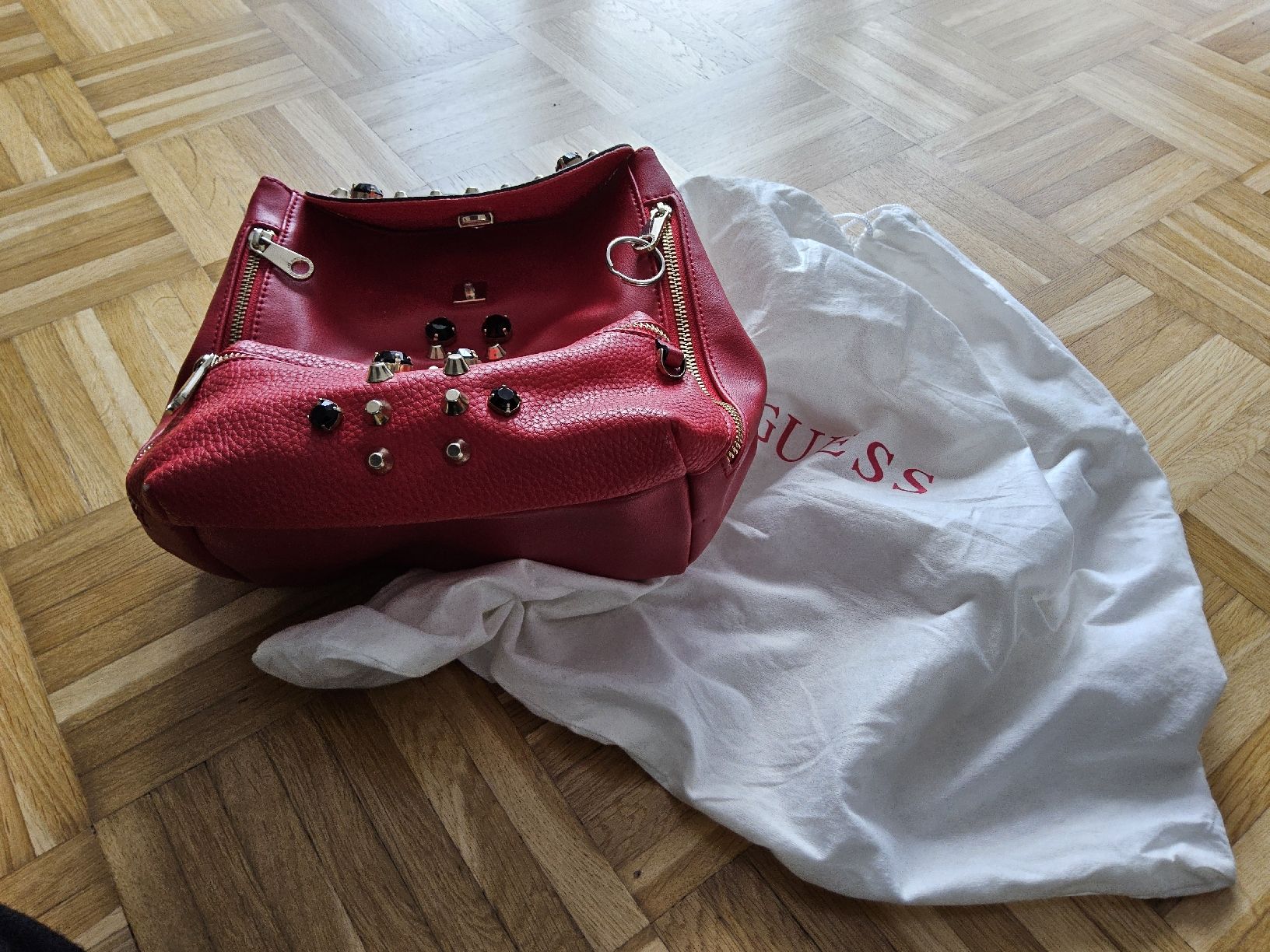 Guess Zaini: Guess Rucksack – Nuovo (secondo la descrizione) da Dällikon venduto da mara666hund 2
