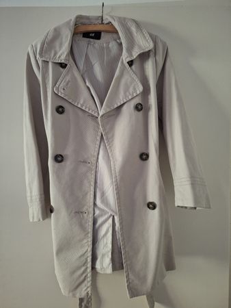 Trenchcoat H&M beigefarben Damenmantel guter Zustand.