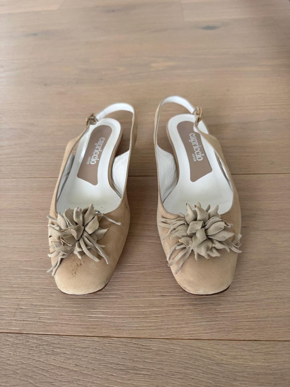 Damenschuhe: Sandale Arpili – Gebraucht aus Zollikon von gab_v26c