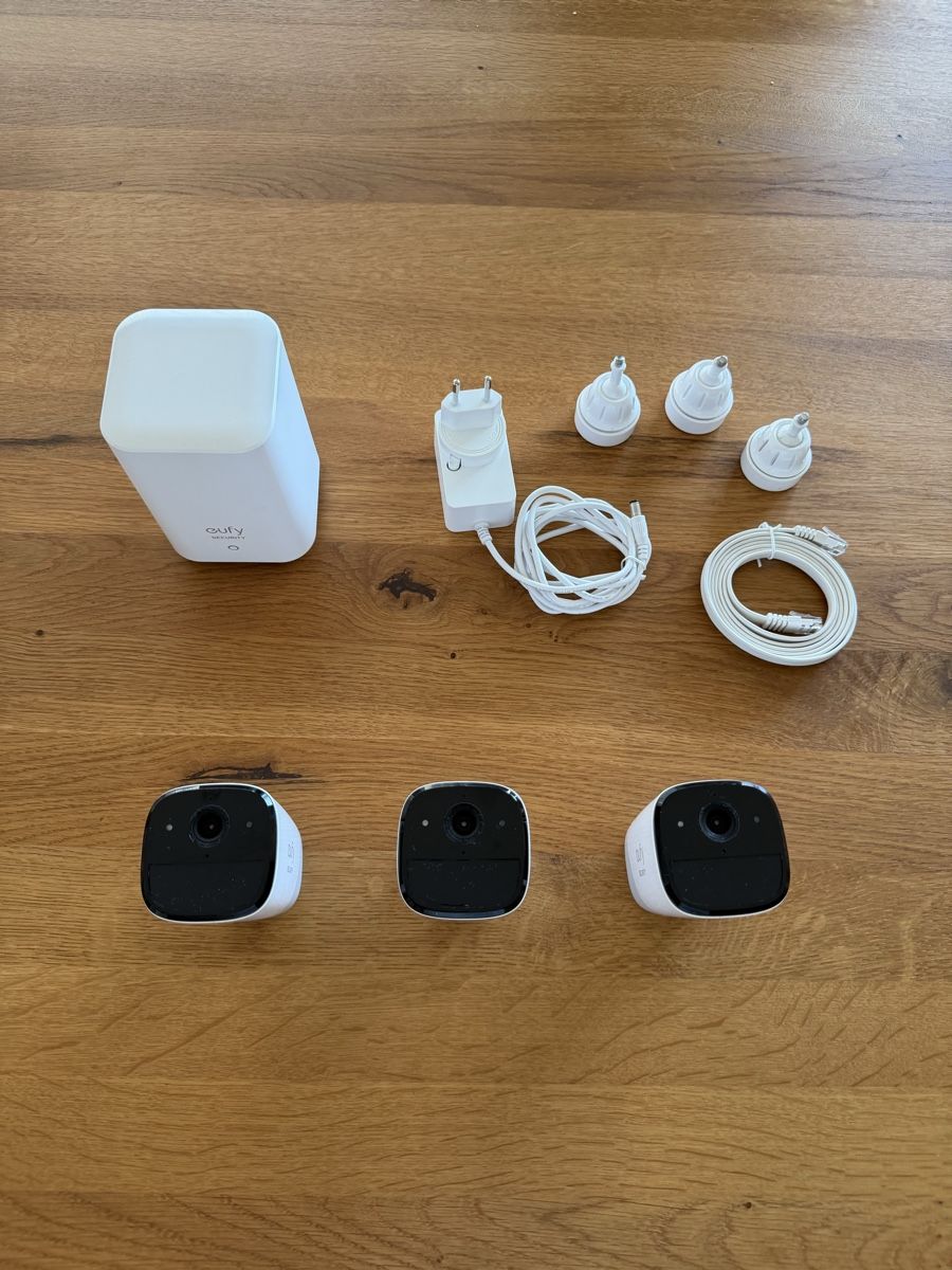 Eufy Systèmes d'alarme: Eufy Pro 2 + Probase 2 système de surveillance  – D'occasion à Gamprin Bendern par Fredericgarde