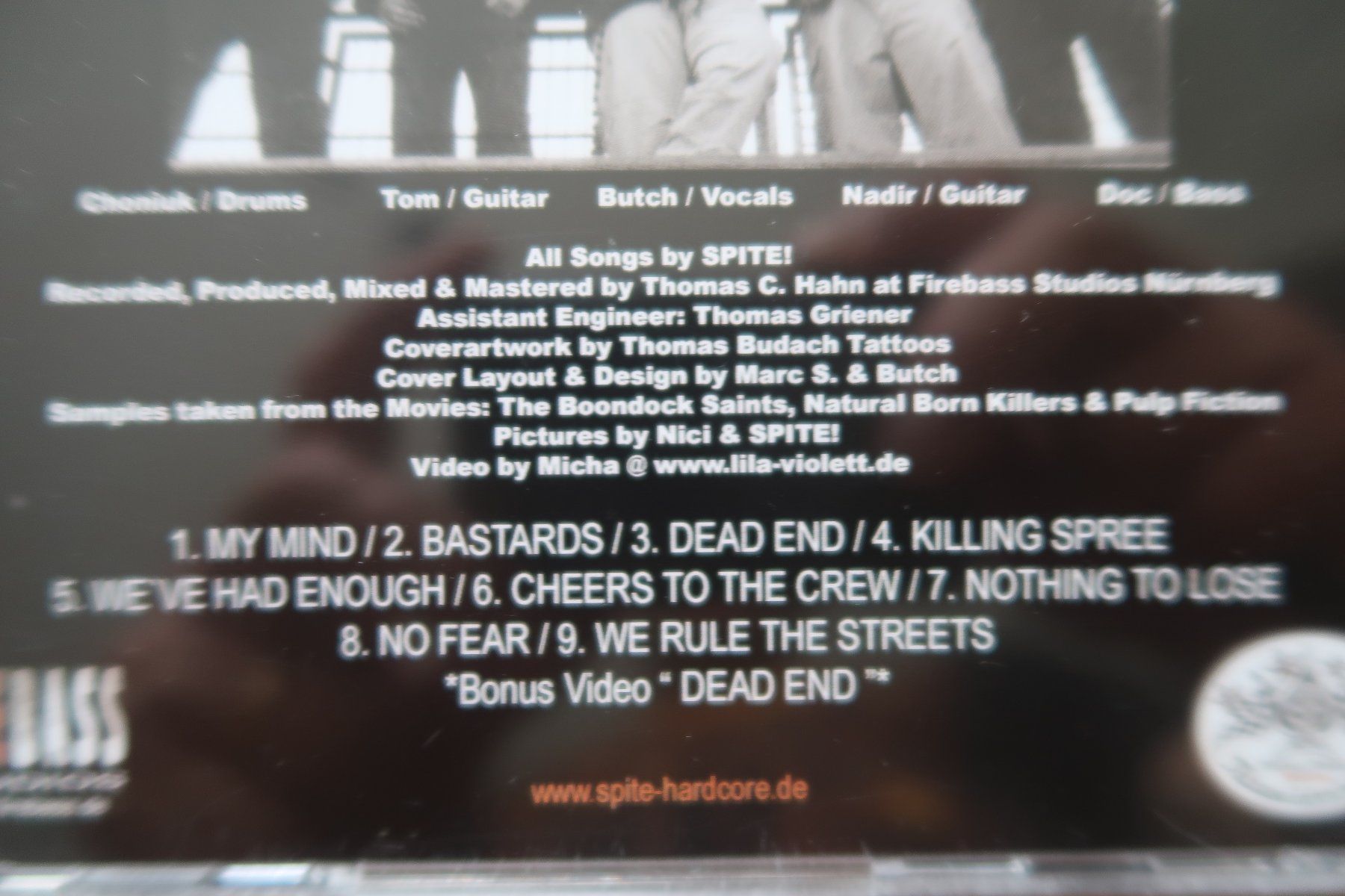 CDs: SPITE! - NO RETREAT NO SURRENDER - CD – Gebraucht aus Basel von Patiscat 2