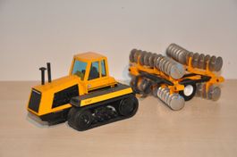 CAT Challenger 65 mit Egge
