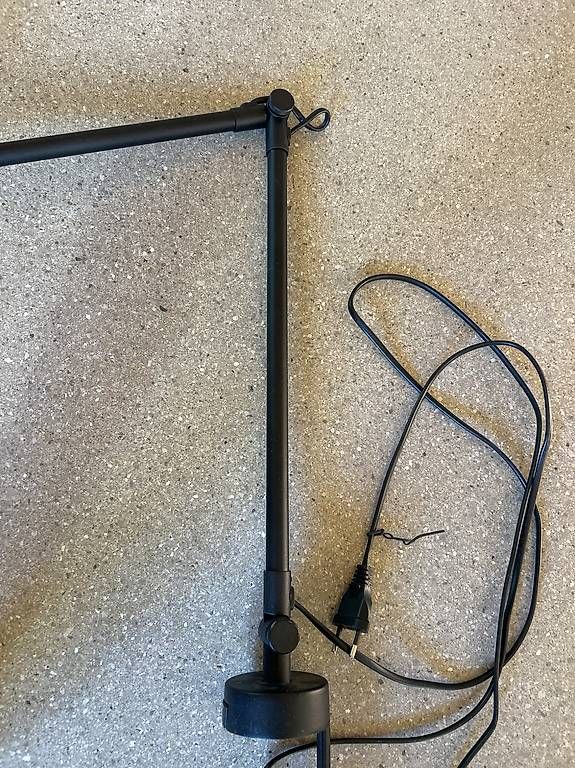 Lampes: Lampe bureau – D'occasion à Villars-sous-Mont par cel_h6lg 3