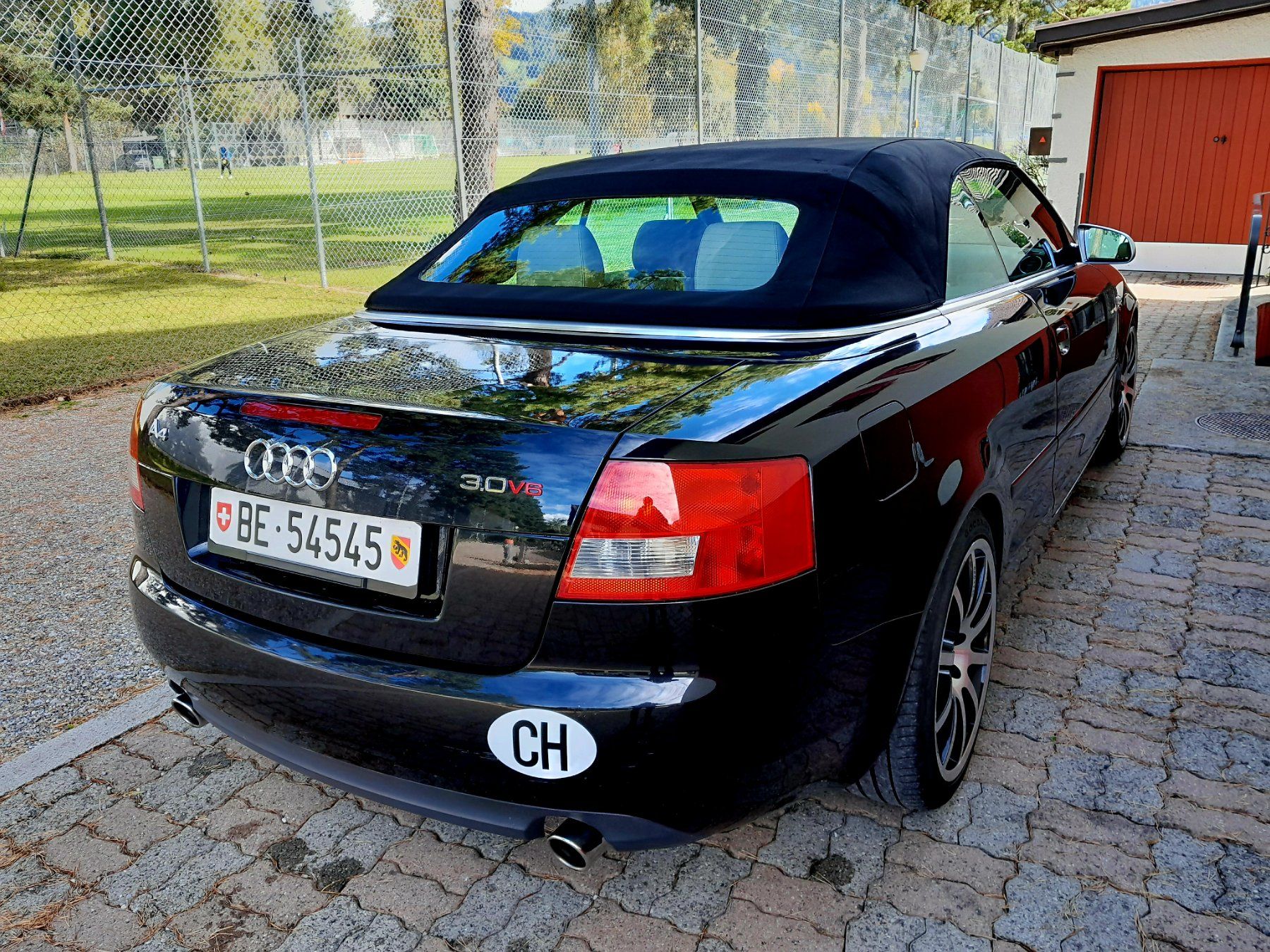 Audi Automobili: Audi A4 Cabriolet 3.0 V6 – Usato da Thun venduto da Dominic026 1