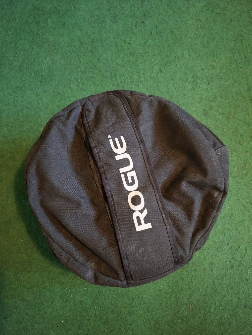 Rogue Manubri & Pesi: Rogue Echo Strongman Sandsack, 38 kg – Usato da Winterthur venduto da l.nilles