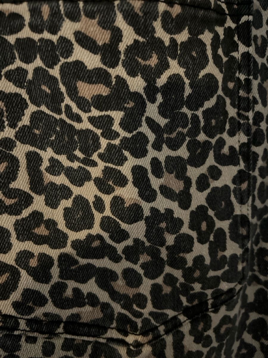 Vestes: Leo Oversize jacke – D'occasion à Bremgarten AG par siljamorgenthaler 1