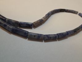 Sodalith röhren 4,5x13mm. Strang