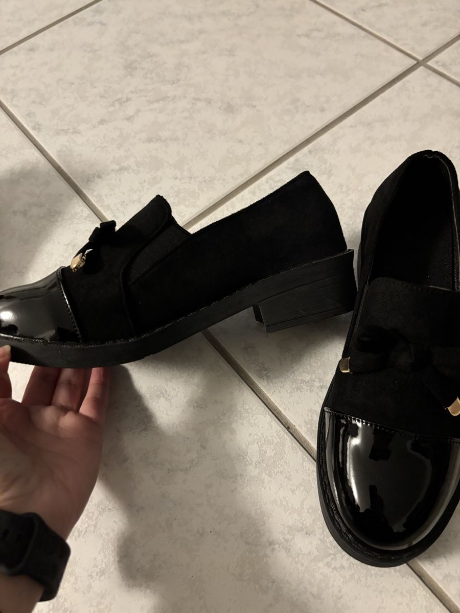 Scarpe da donna: Halbschuh Grösse 36 – Nuovo (secondo la descrizione) da Turgi venduto da ku-vo01