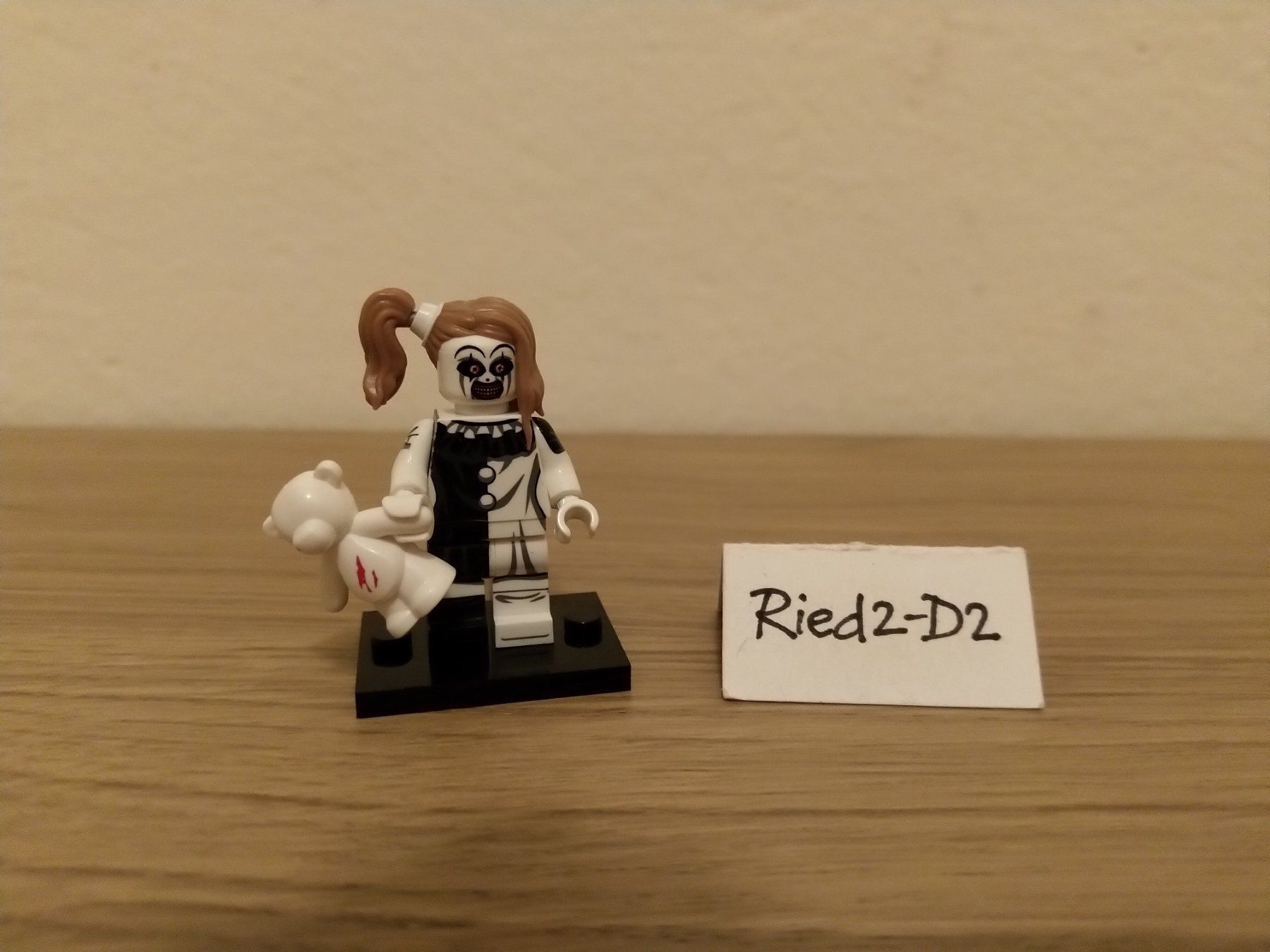 LEGO Compatible Terrifier The Little Pale Girl Minifigure (Gebraucht ...