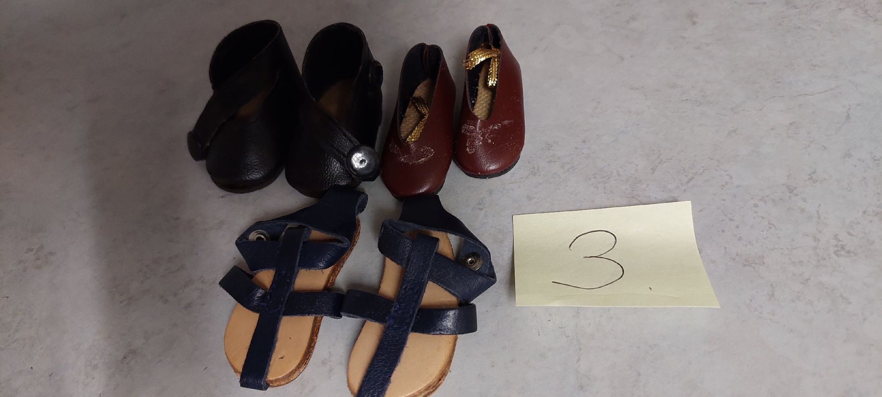 Bambole: Puppenschuhe – Usato da Muri AG venduto da nindo1 8