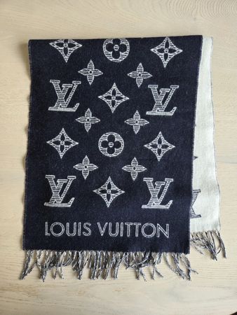 Louis Vuitton Monogram Shadow Schal