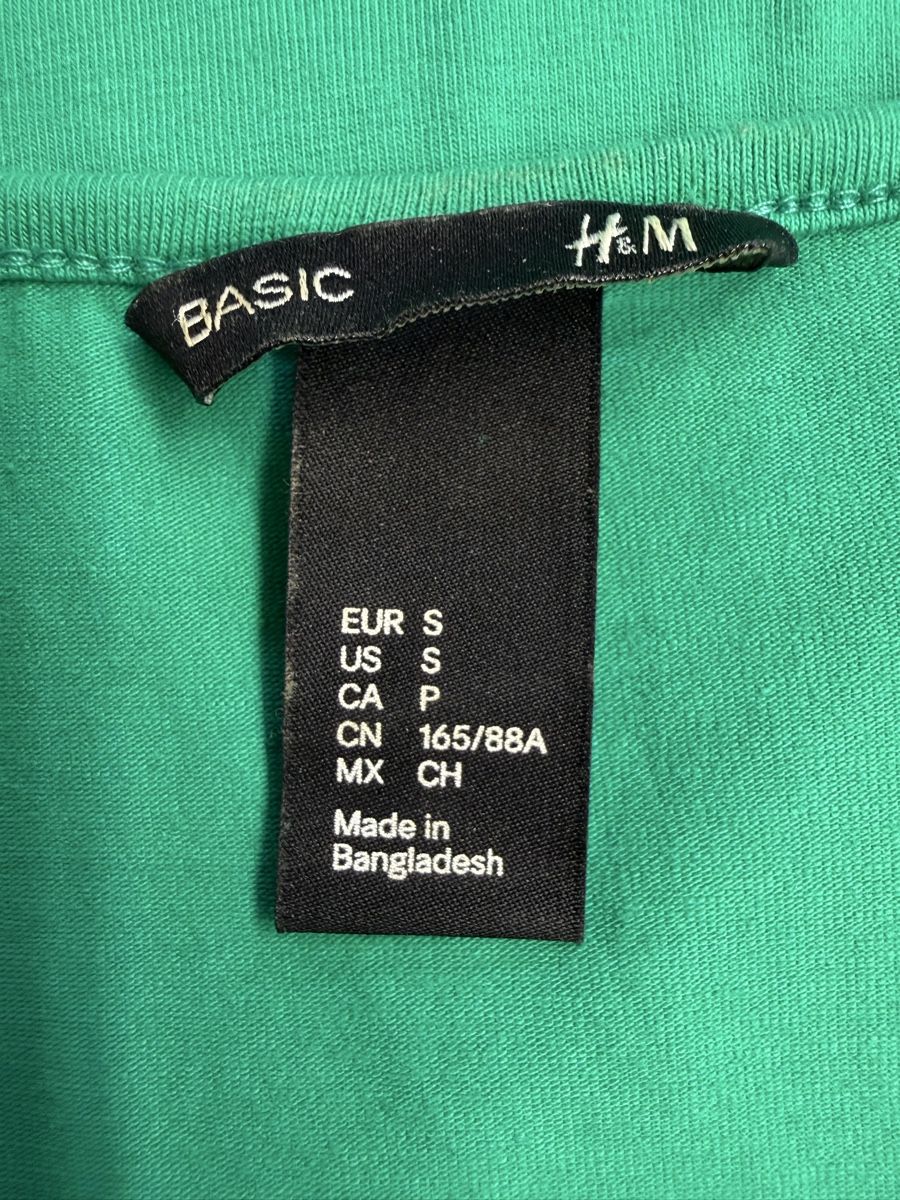 H&M T-shirt: H&M Basic Shirts, Grösse S, kurzarm, Top Zustand! – Usato da Suhr venduto da tin_hgc6 3