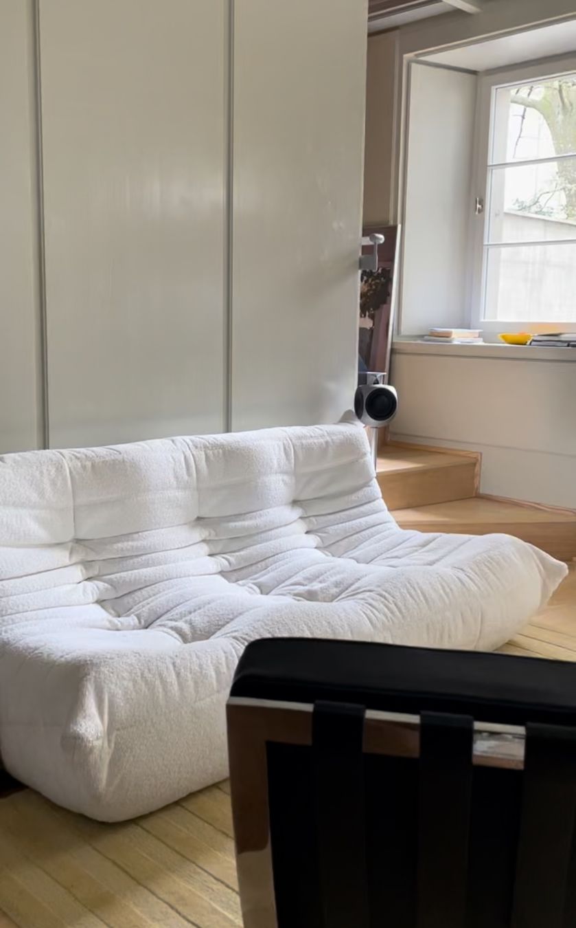 Ligne Roset Divani: Ligne Roset Togo 3 Sitzer Sofa Boucle Stoff – Usato da Zürich venduto da cmg13 2