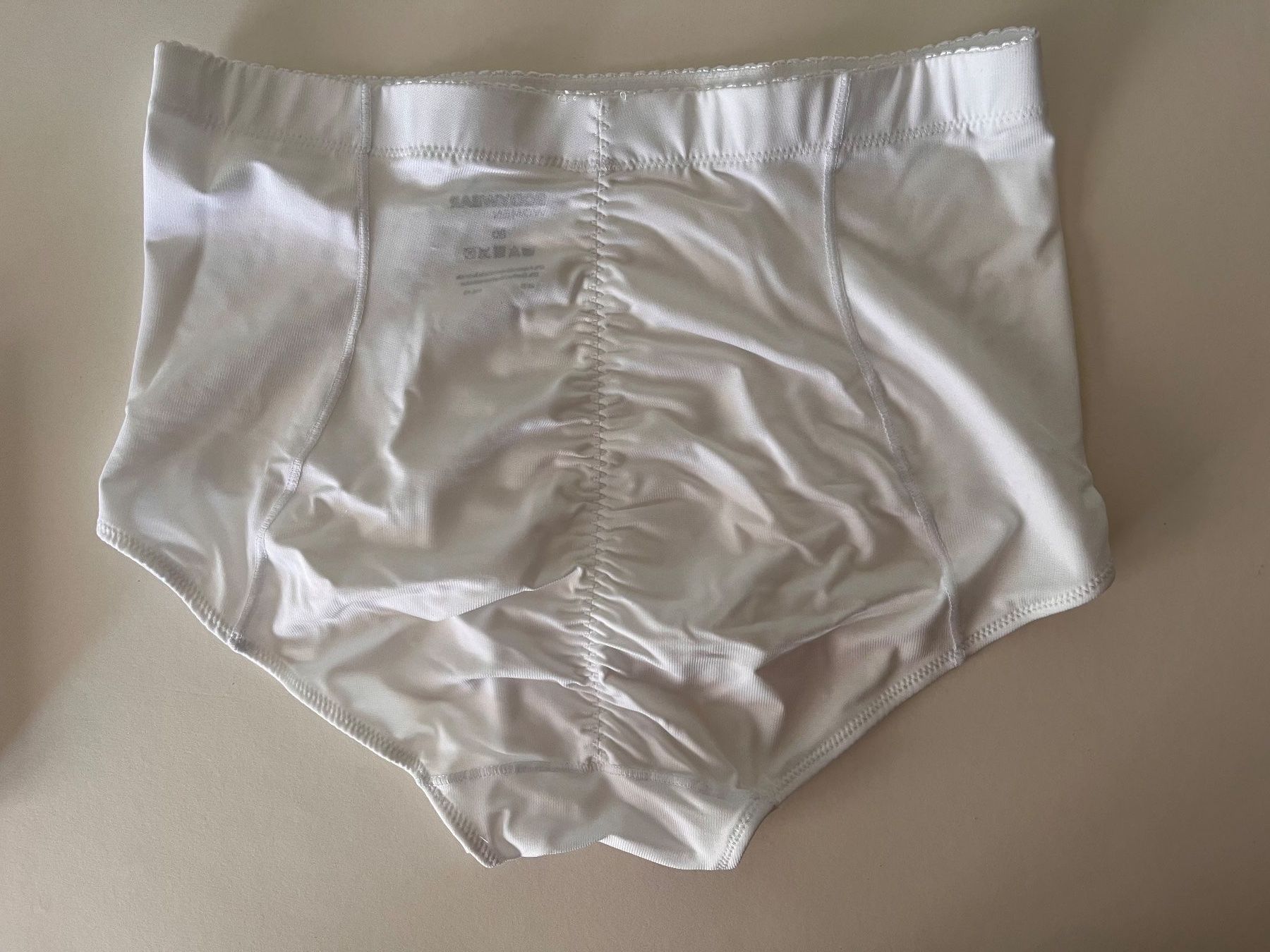 Migros Altra biancheria intima: Slip Classic, Shaping Effect medium, Grösse 44, Farbe Weiss – Nuovo e nell'imballaggio originale da Rudolfstetten venduto da gst_g7xl 4