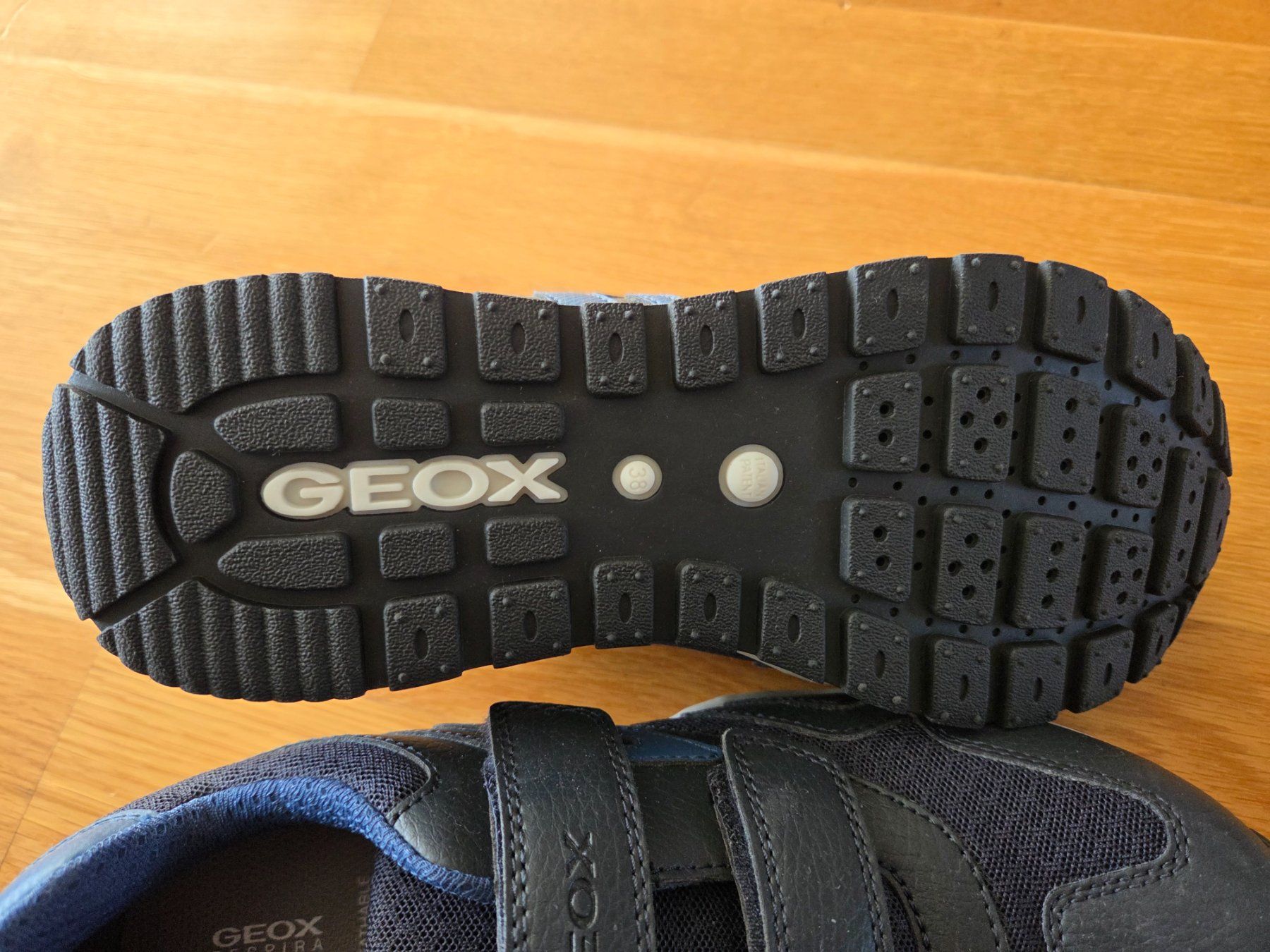 Geox Scarpe per ragazzi: Geox Kinder Schuhe Neu Gr 38 – Nuovo (secondo la descrizione) da Port venduto da Darialina 2
