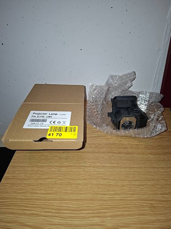 Proiettori: Beamer Lampe – Usato da Degersheim venduto da R.S84