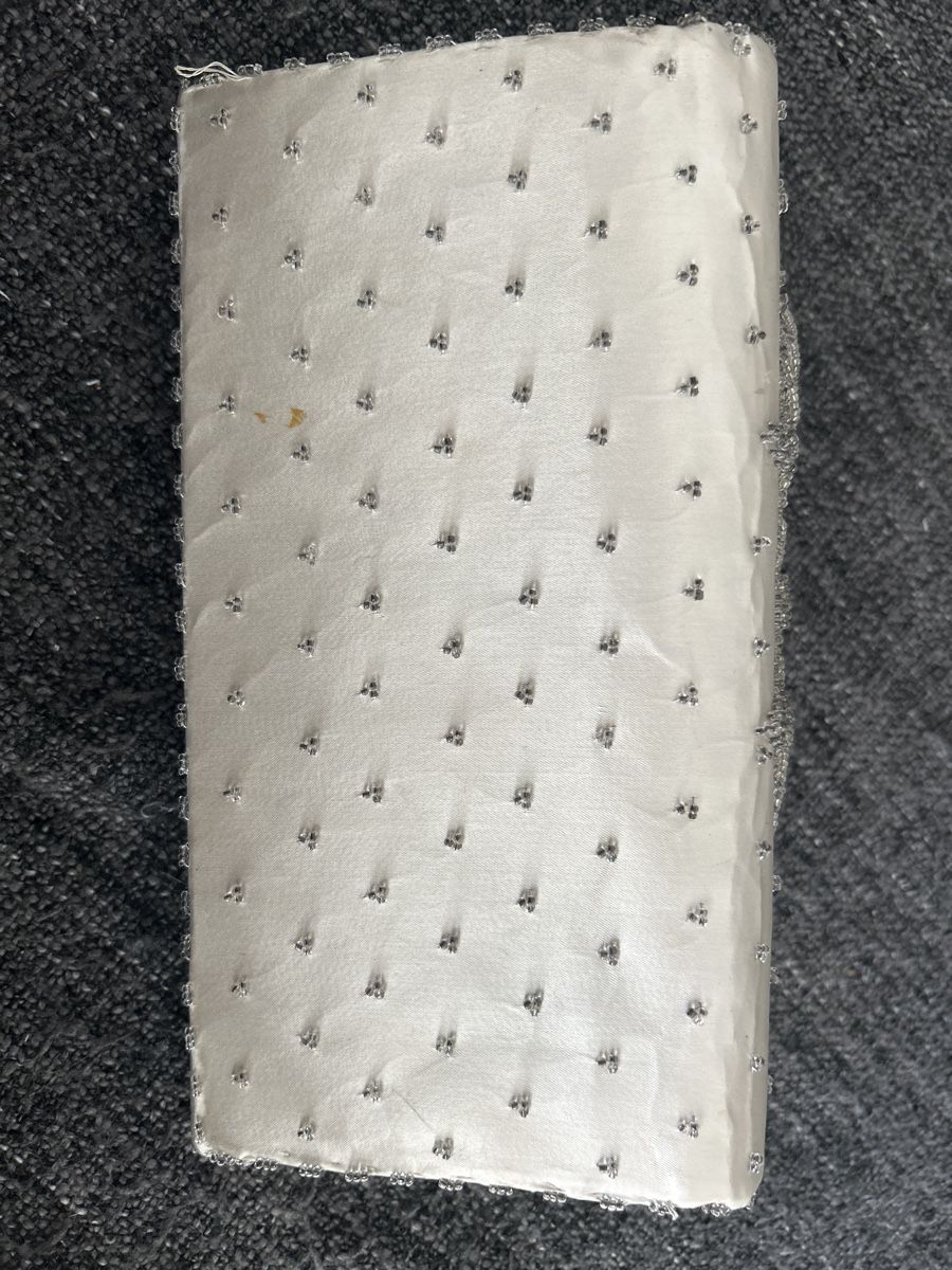 Borse da donna: Antike Clutch – Usato da zürich venduto da gettingridofstuff 4