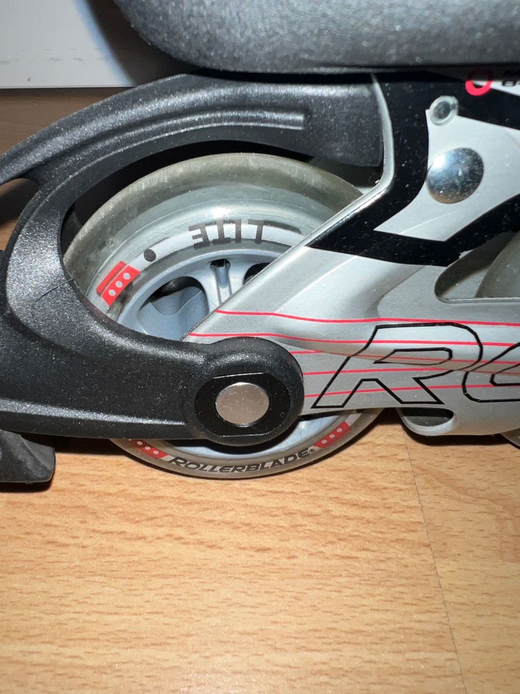 Inline-Skating & Rollschuhe: Rollerblade Inliner – Grösse EU 44,5 – Gebraucht aus Amriswil von Emilyerdbeer22 2