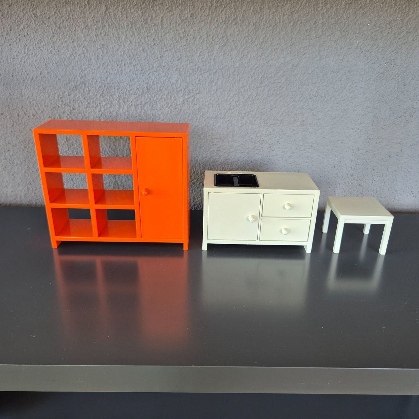 Figuren: Ikea Huset Mini Deco Möbel Set, Wohnen 3 Teile – Gebraucht aus Nottwil von Wondewa-Shop 7