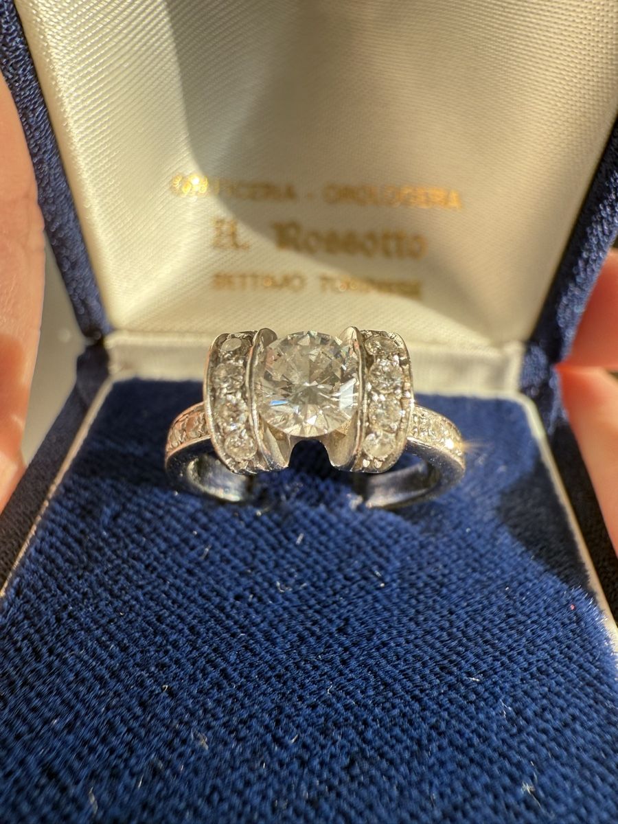 Anelli: Engagement Ring – Usato da Regensdorf venduto da Matteo2023