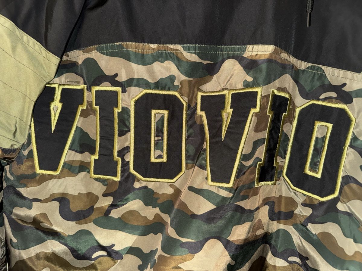 Giacche: VIOVIO Camouflage Windbreaker Jacke – Usato da Gossau ZH venduto da Shaolin 2