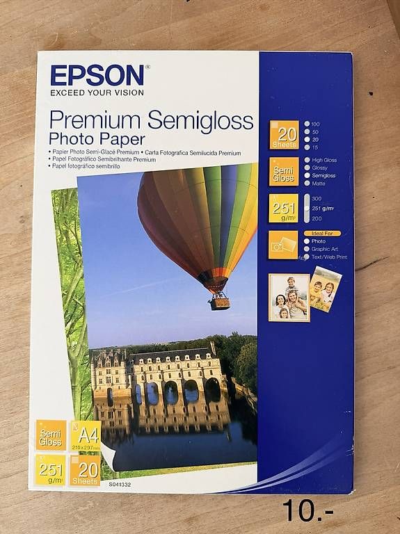 Carta: Fotopapier A4 – Usato da Adligenswil venduto da Sharoon