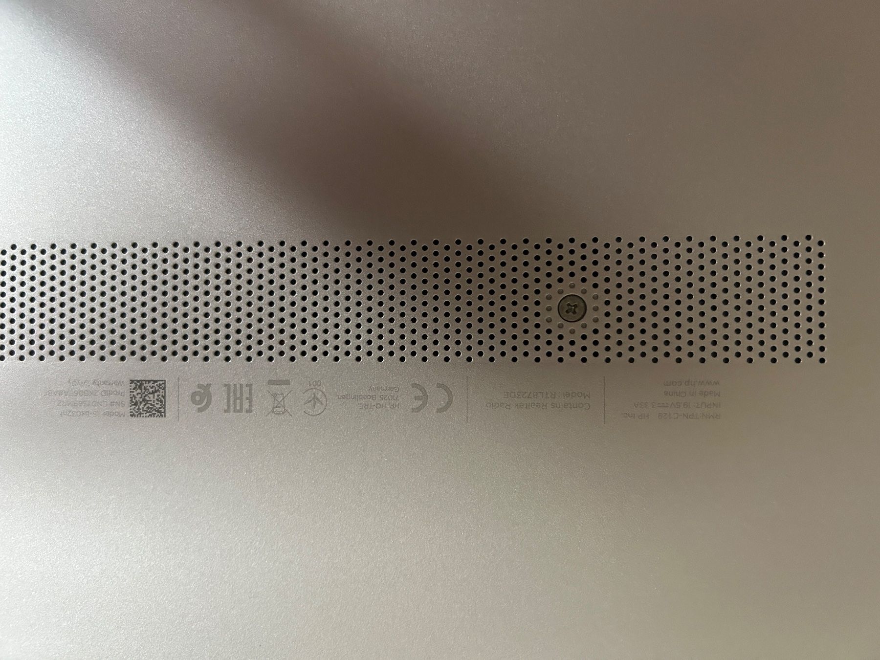 Notebook: HP Laptop i5 8GB RAM 1TB HDD Windows 11 – Usato da Zürich venduto da khriw 3