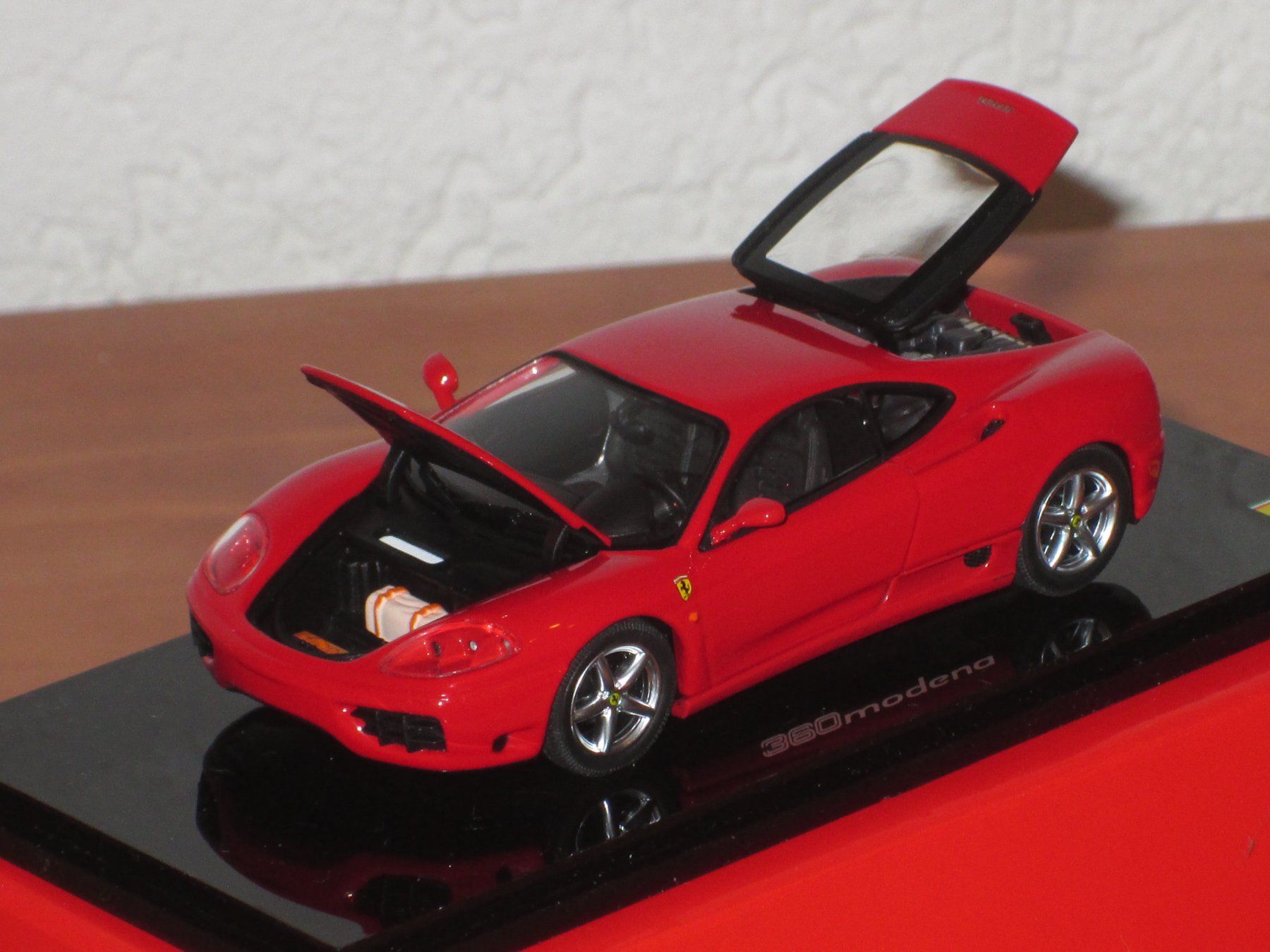 Kyosho Modellini d'auto: Kyosho Ferrari 360 Modena red  1/43 – Nuovo e nell'imballaggio originale da Bonfol venduto da zagato43e