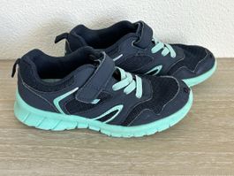 Kinder Turnschuhe dunkelblau Grösse ca. 33, gebraucht