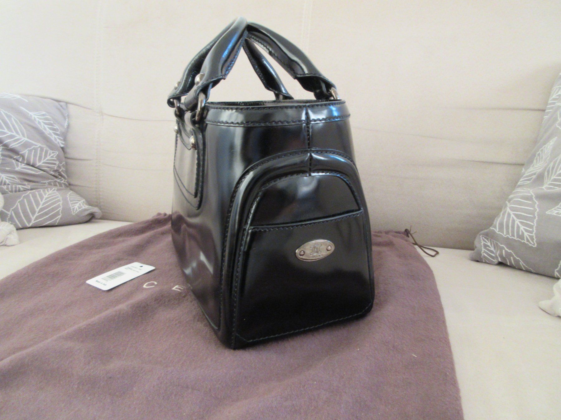 Celine Taschen für Damen: Celine Boogie Black Leather Bag/LederTasche! – Gebraucht aus Goldach von mamakotzi 4