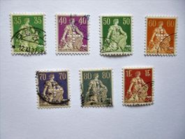 Verwaltung 35Rp.-1Fr. HELVETIA m.Schwert, gelochtes Kreuz, o