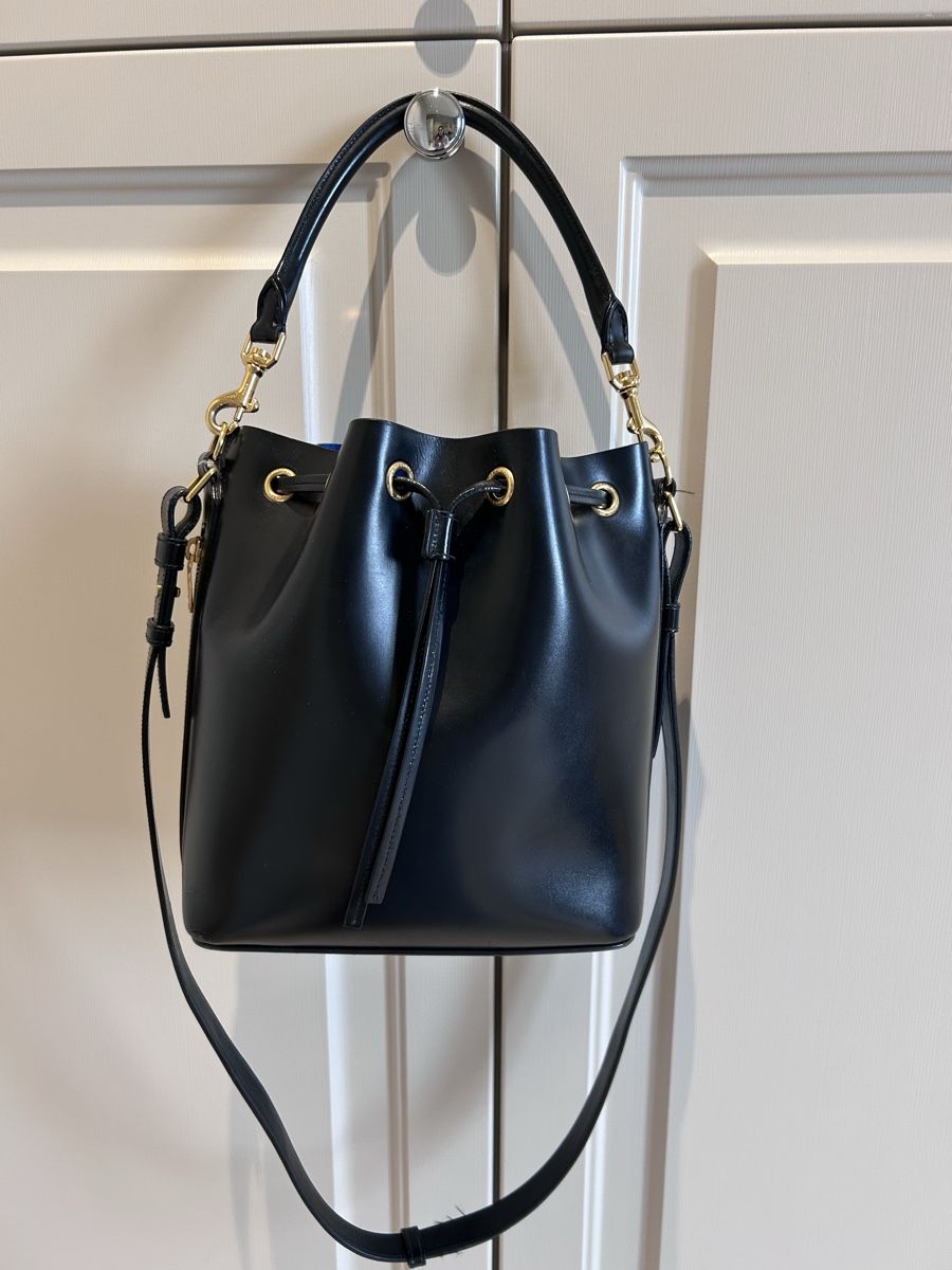 Sonstige Kleidung & Accessoires: Saint Laurent Bucket Bag with strap – Gebraucht aus Zürich von JLaurenti