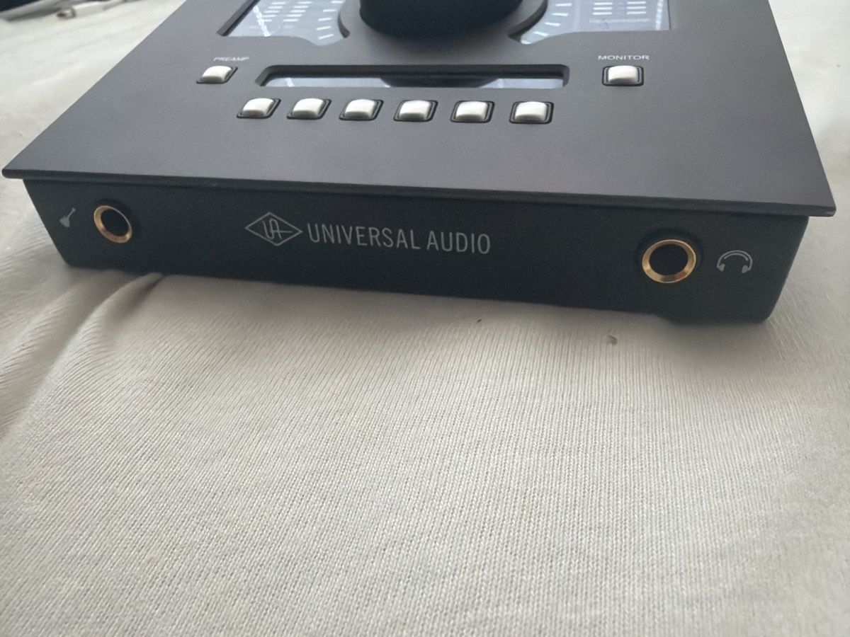 Universal Audio Equipement studio: Universal Audio Apollo Twin Interface audio  – Neuf (Voir description) à meyrin par aar_g8xm 3