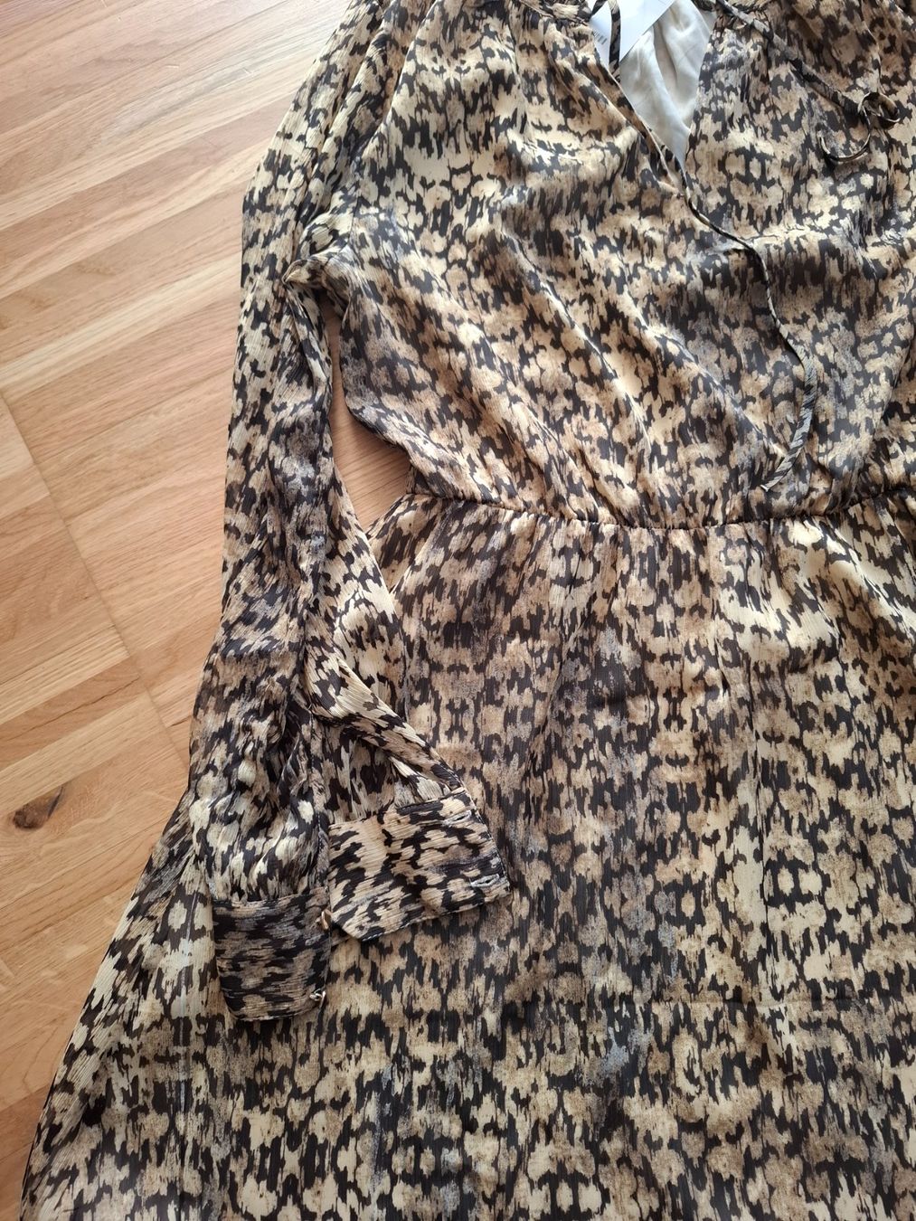 H&M Vestiti: Neu: Langarmkleid, Gr. 42 – Usato da Zürich venduto da zhch15 4